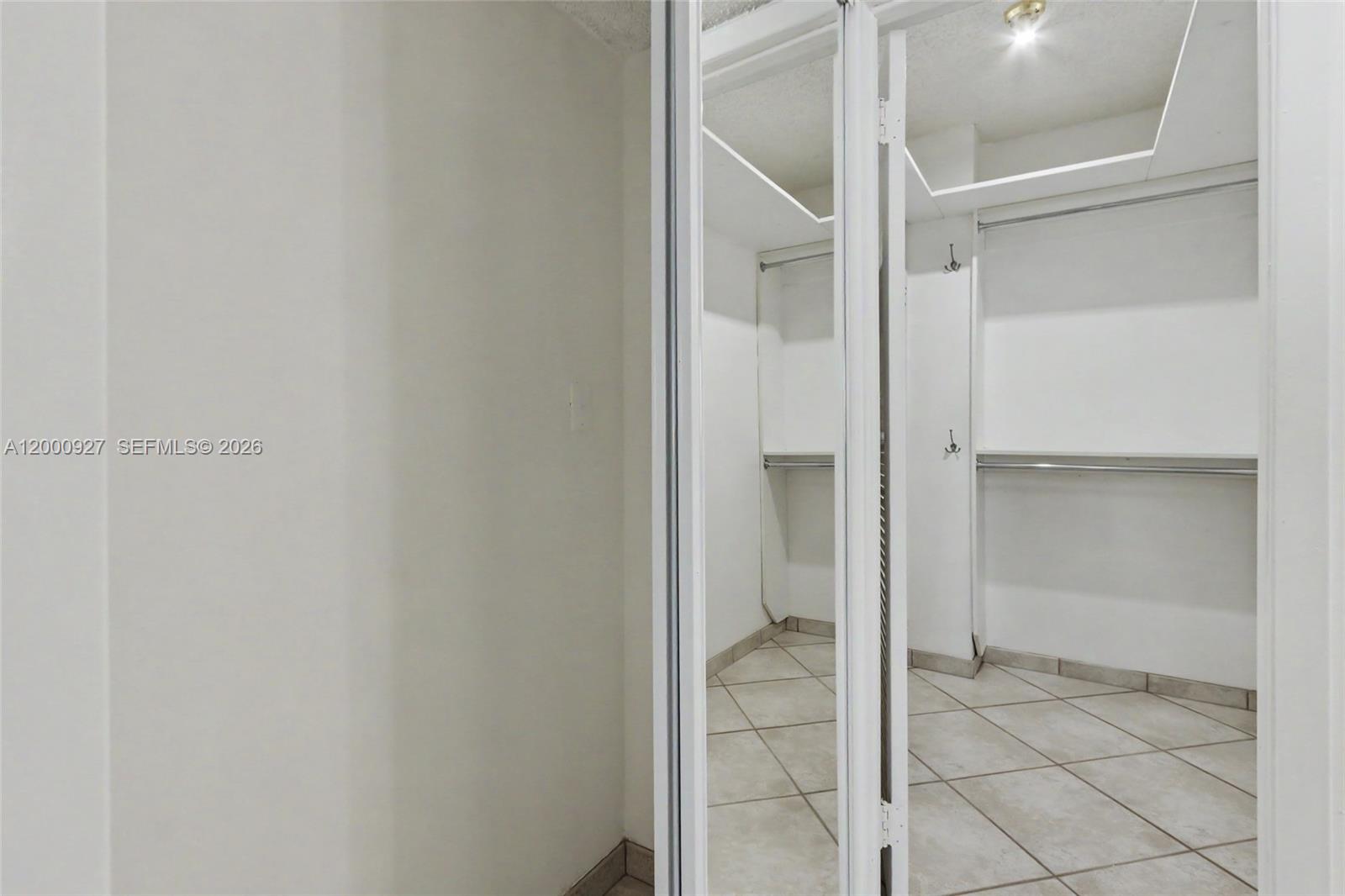 See details 1930 2 / 2 1120 sq. ft. $ 2026-04-14 0 Photo