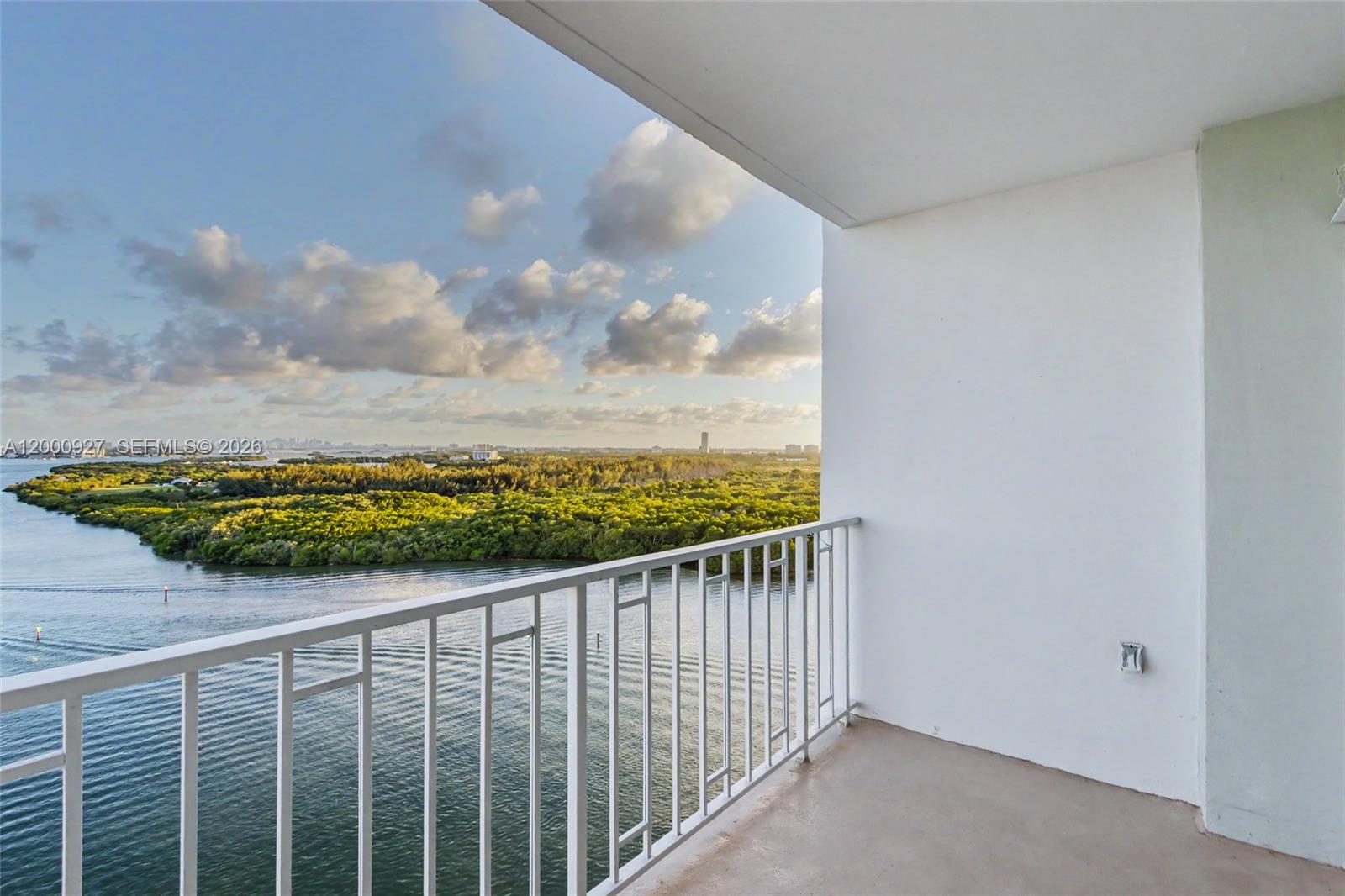 See details 1930 2 / 2 1120 sq. ft. $ 2026-04-14 0 Photo