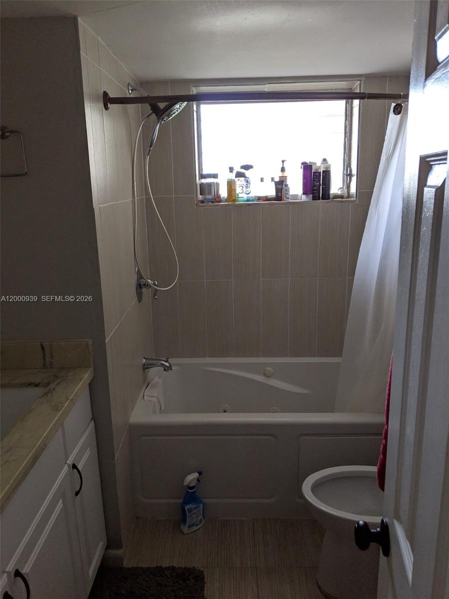 See details 104-1 2 / 2 1036 sq. ft. $ 2026-04-14 0 Photo