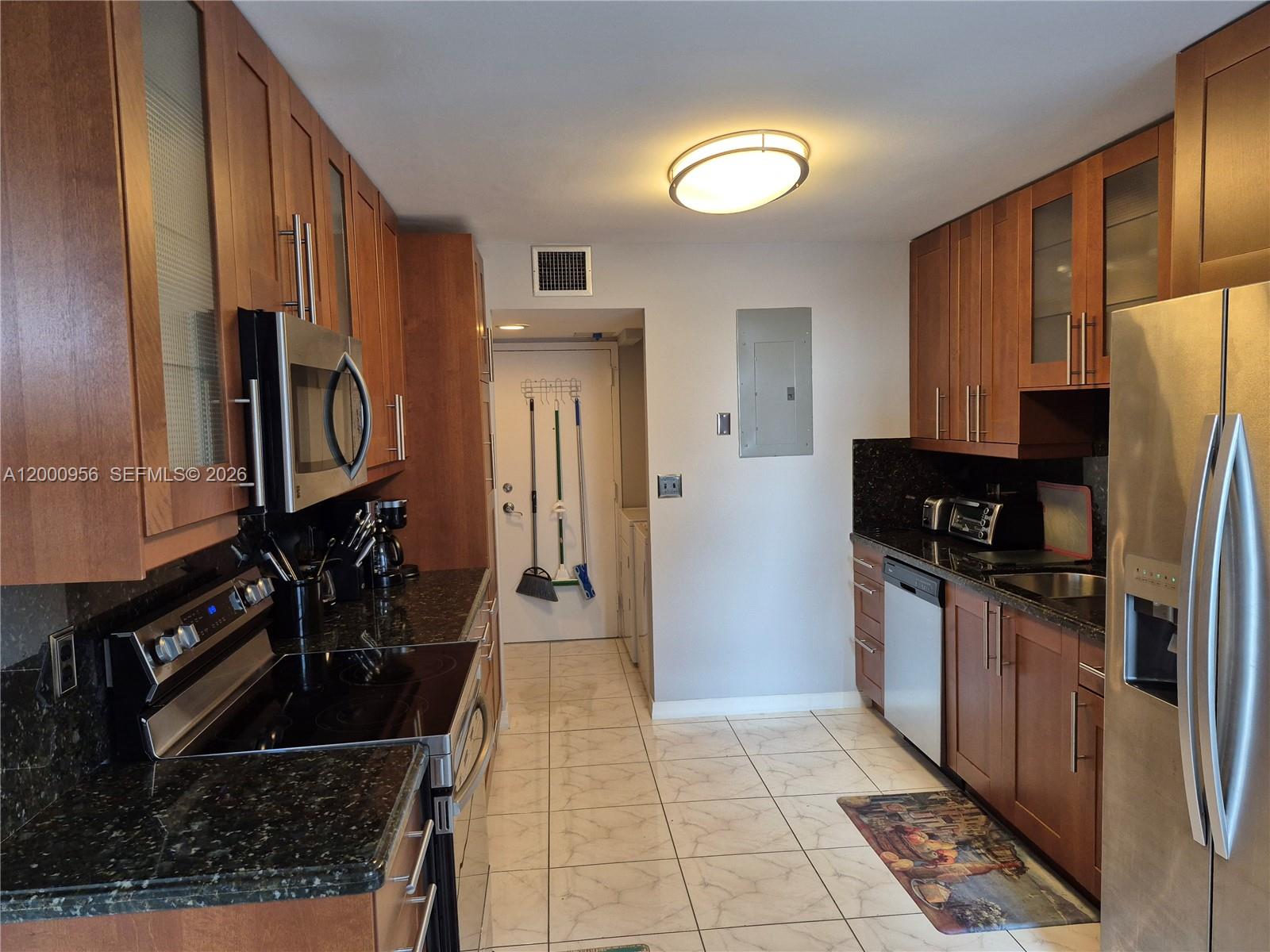 Photo of 1912 Ocean Dr  #17C, Hallandale Beach, Florida, 33009 - 