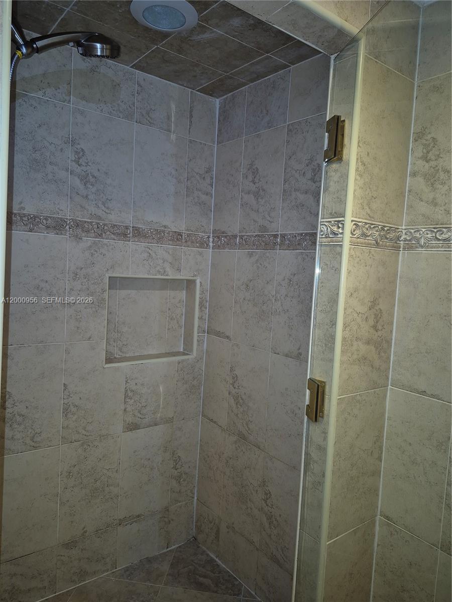 Photo of 1912 Ocean Dr  #17C, Hallandale Beach, Florida, 33009 - 