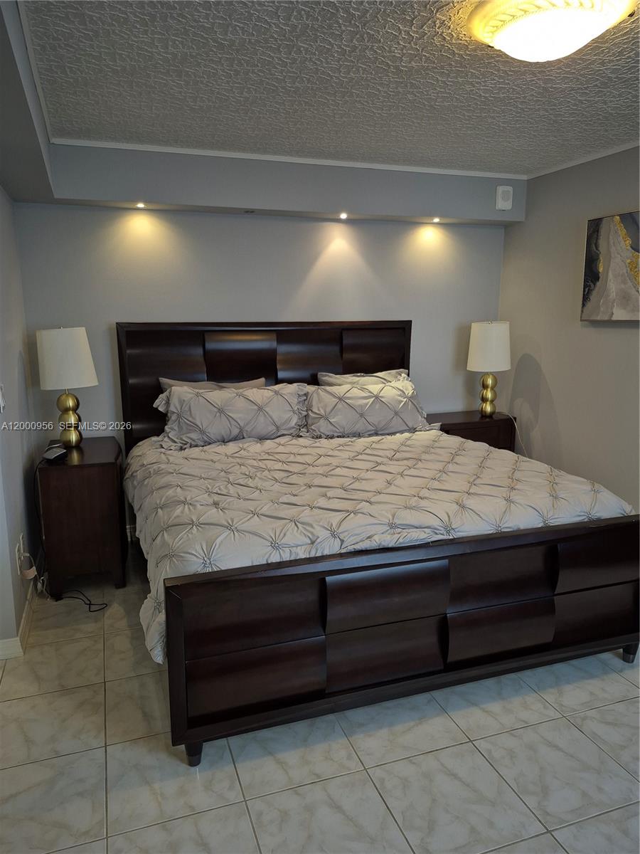 Photo of 1912 Ocean Dr  #17C, Hallandale Beach, Florida, 33009 - 