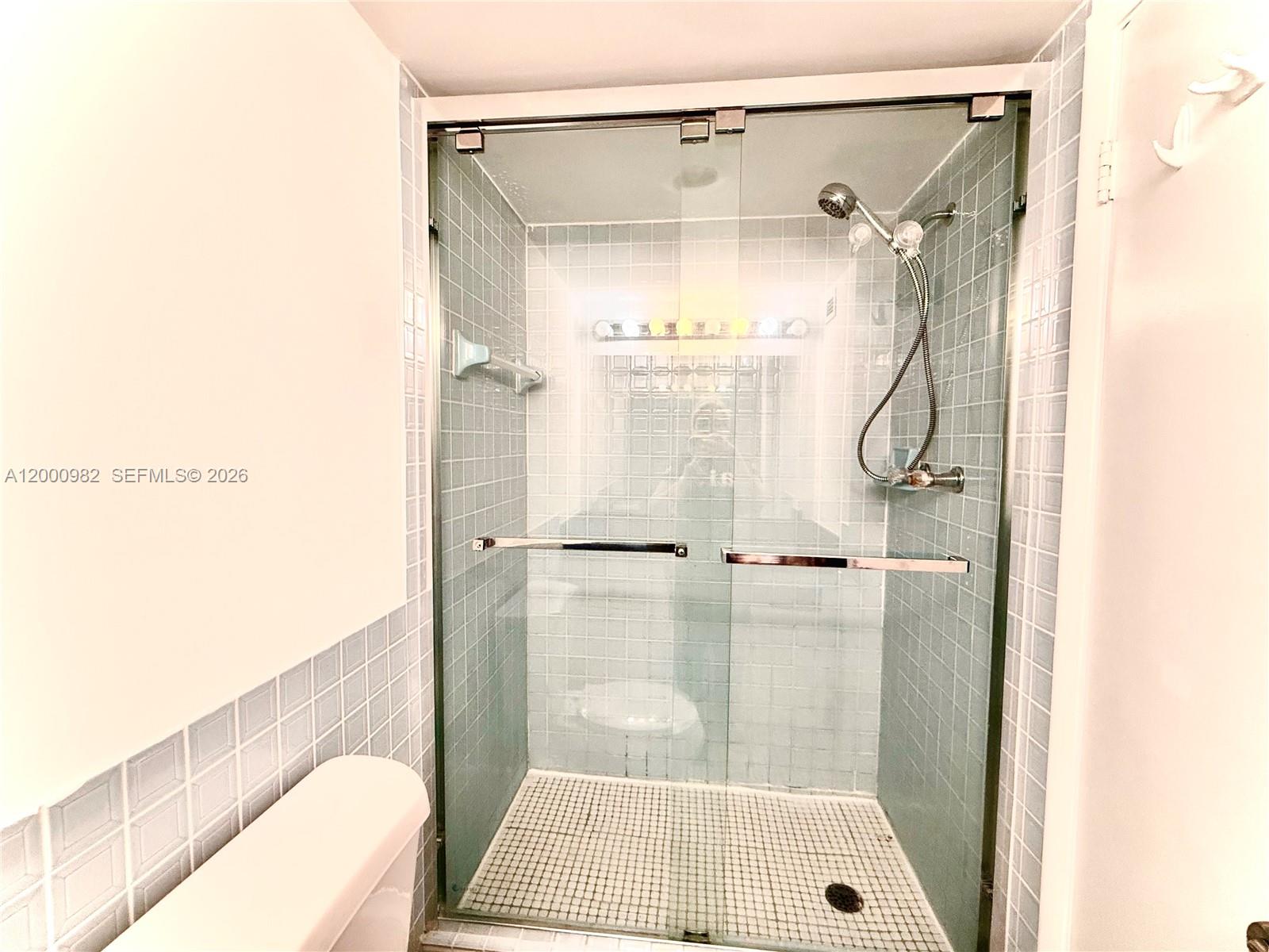 Photo of 1825 Ocean Dr #614, Hallandale Beach, Florida, 33009 -