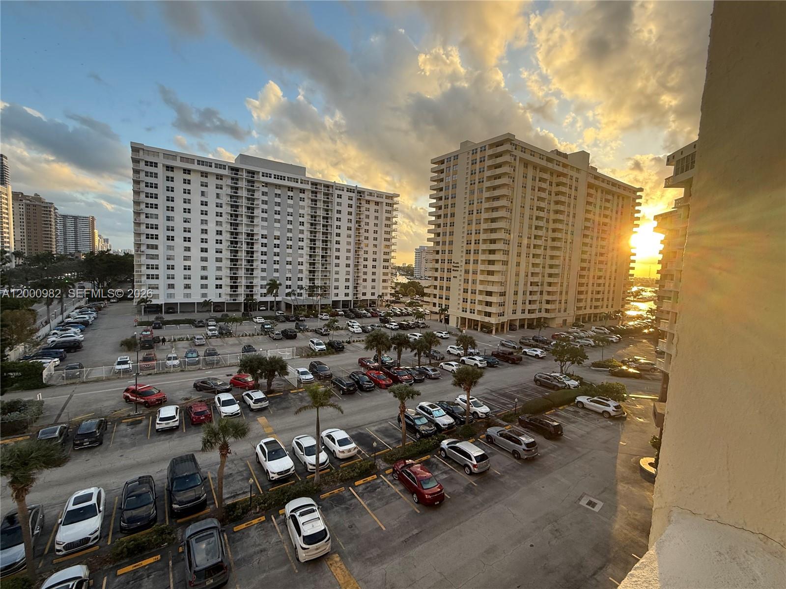 Photo of 1825 Ocean Dr #614, Hallandale Beach, Florida, 33009 -