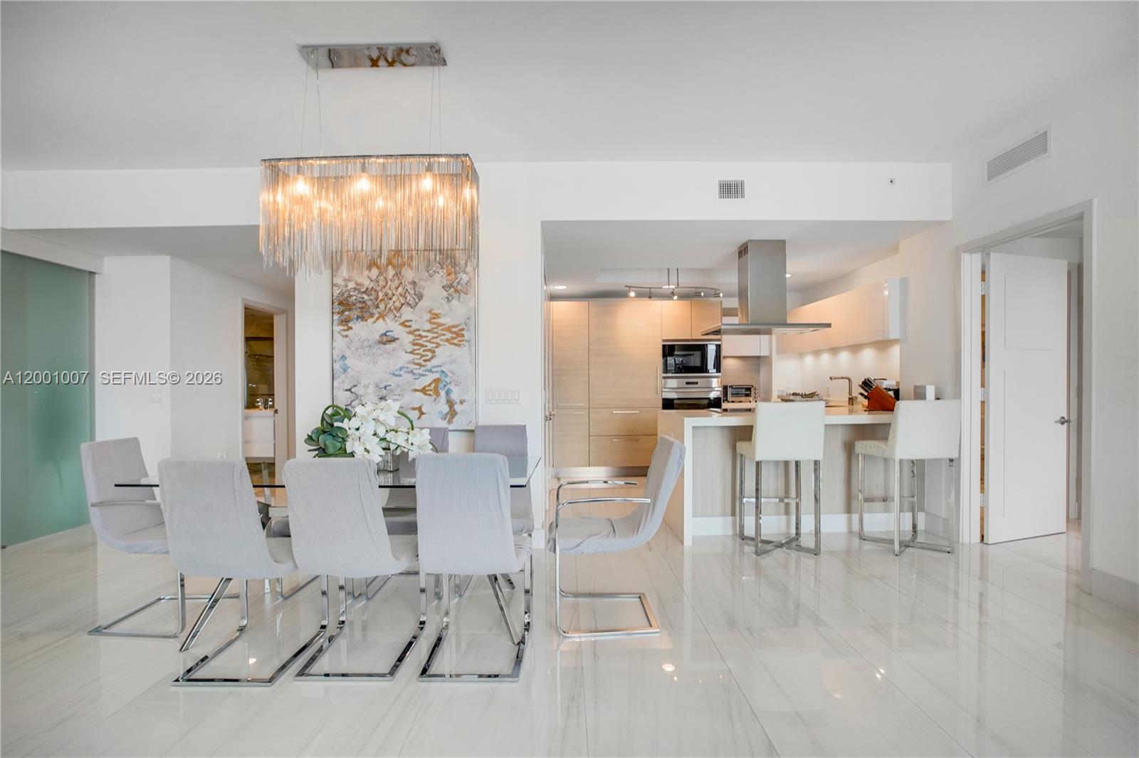 Photo of 17111 Biscayne Blvd  #2008, North Miami Beach, Florida, 33160 - 