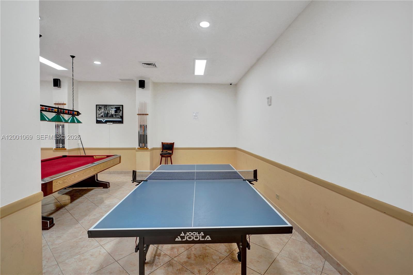 See details 1607 1 / 2 943 sq. ft. $ 2026-04-14 0 Photo