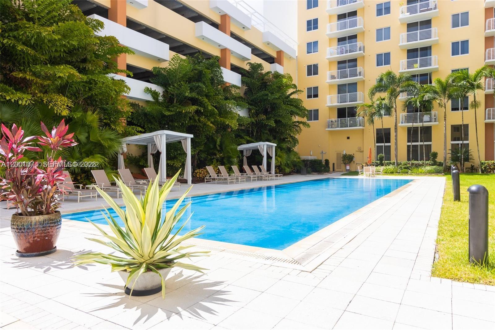 Photo of 2775 187th St  #319, Aventura, Florida, 33180 - 