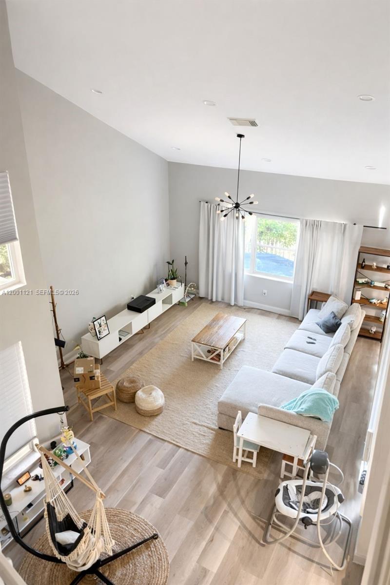 Photo of 1125 Butternut Ln  (1125), Hollywood, Florida, 33019 - 