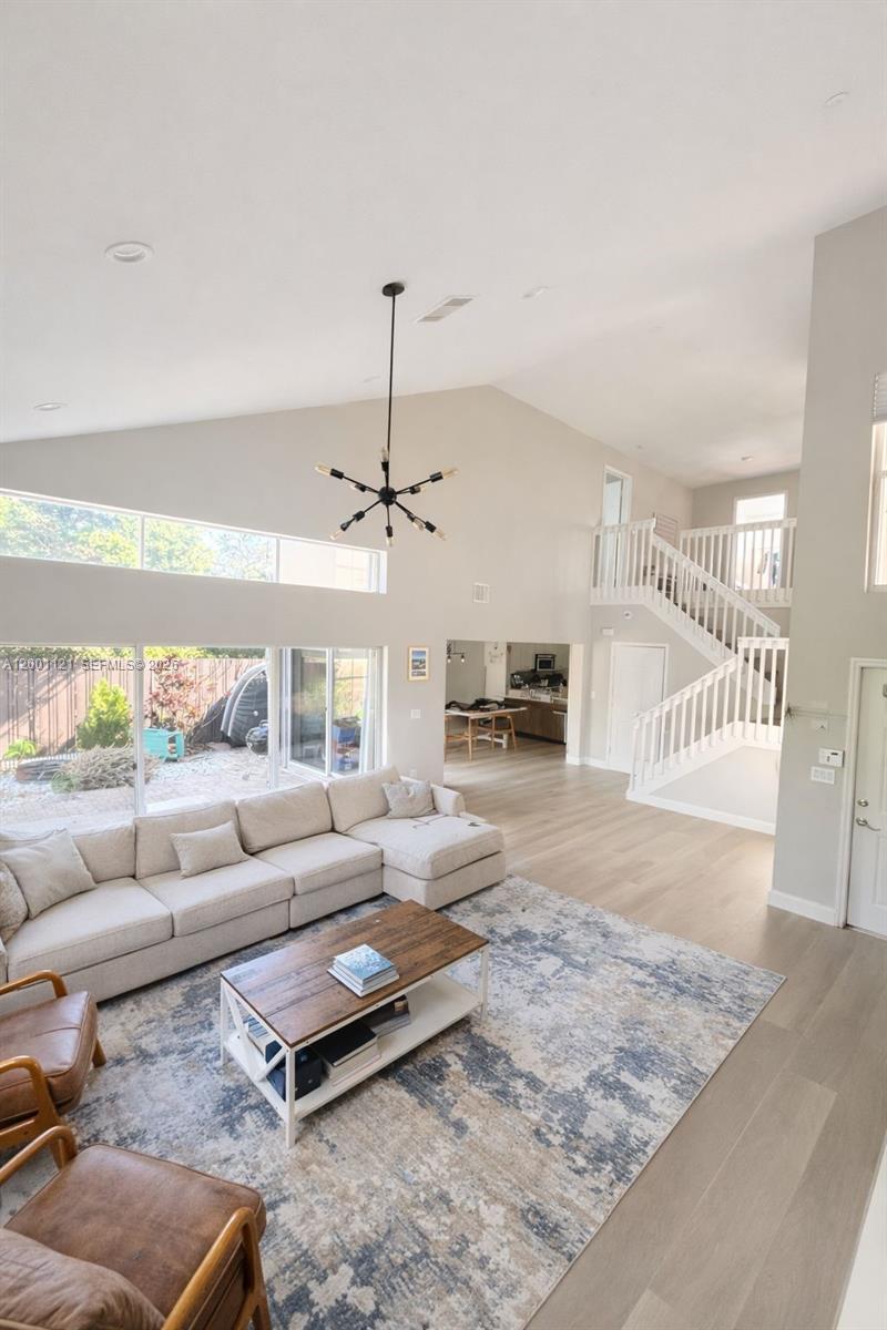 Photo of 1125 Butternut Ln  (1125), Hollywood, Florida, 33019 - 