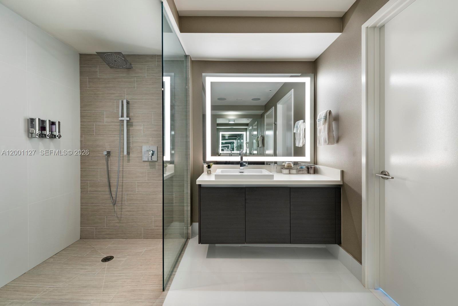 4-1702 3 / 4 1892 sq. ft. $ 2026-04-14 0 Photo