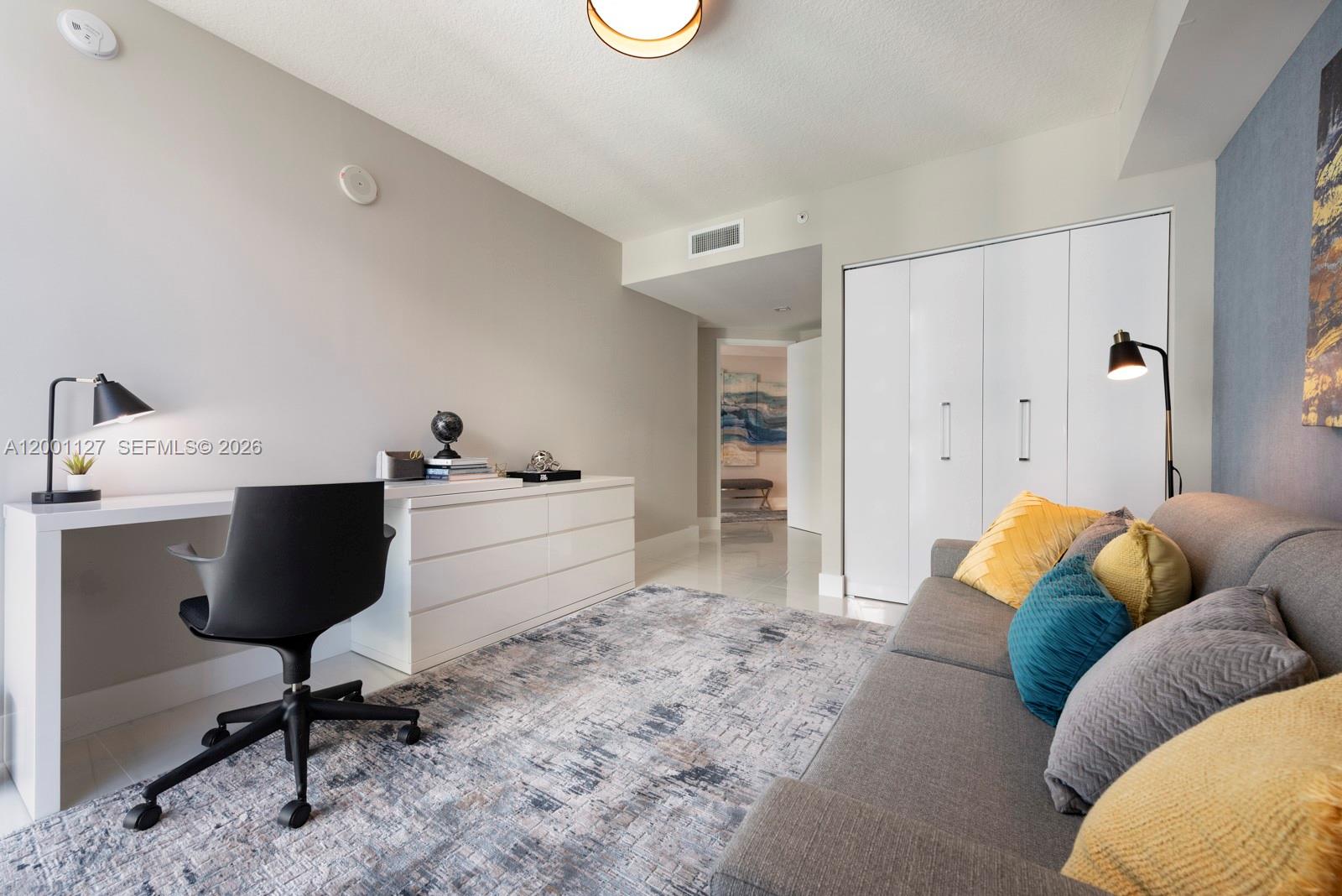 4-1702 3 / 4 1892 sq. ft. $ 2026-04-14 0 Photo