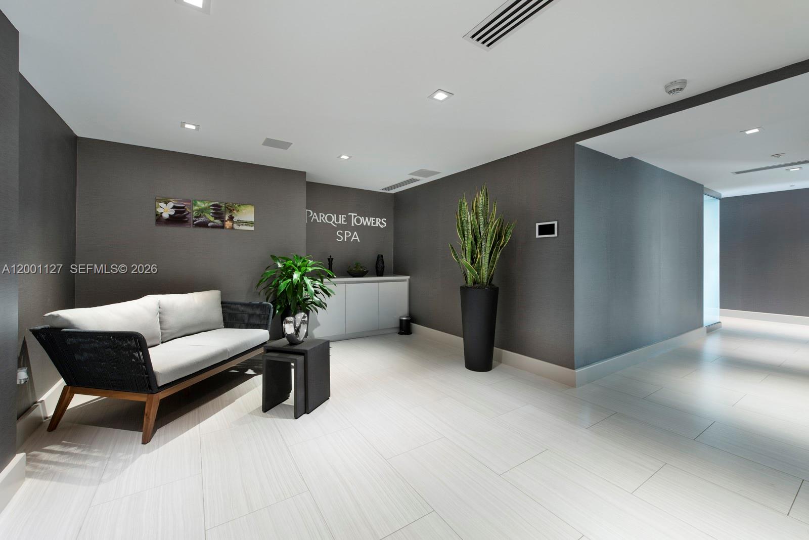 4-1702 3 / 4 1892 sq. ft. $ 2026-04-14 0 Photo