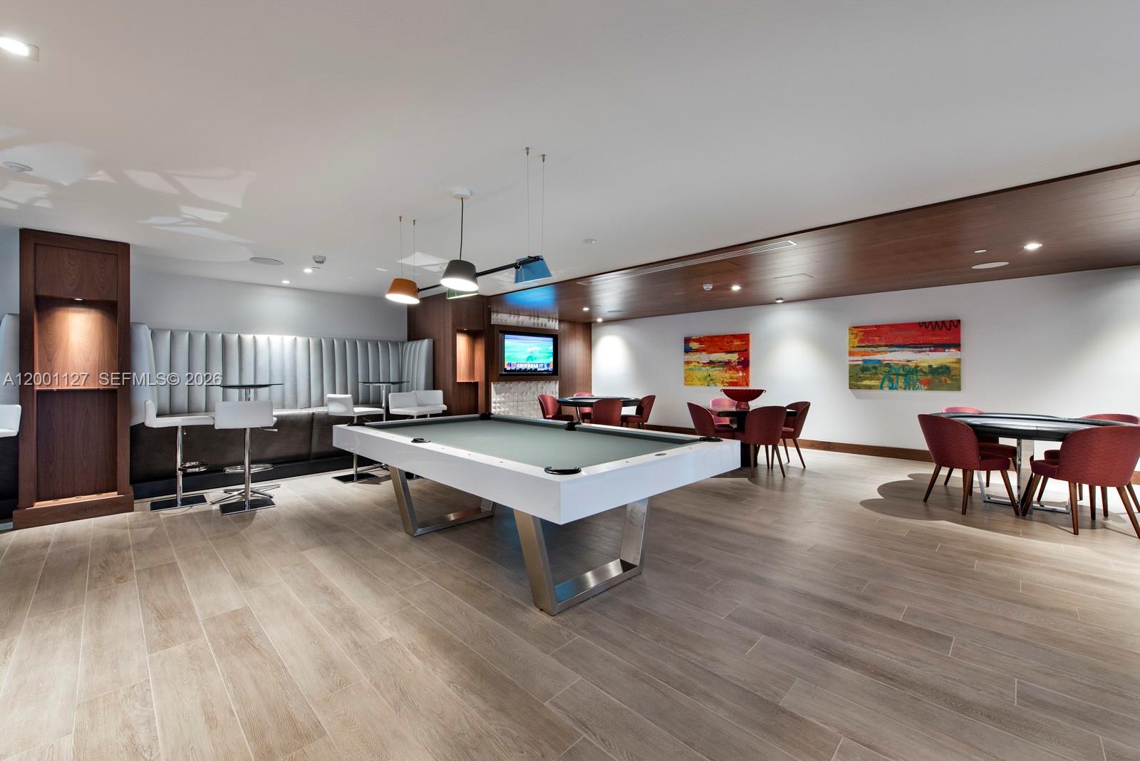 4-1702 3 / 4 1892 sq. ft. $ 2026-04-14 0 Photo