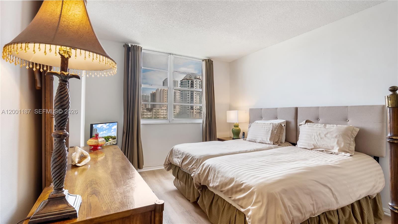 315 2 / 2 1220 sq. ft. $ 2026-05-17 0 Photo