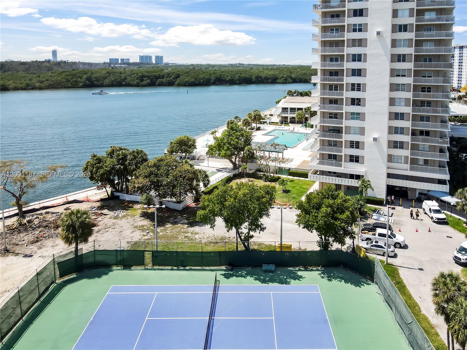 315 2 / 2 1220 sq. ft. $ 2026-05-17 0 Photo