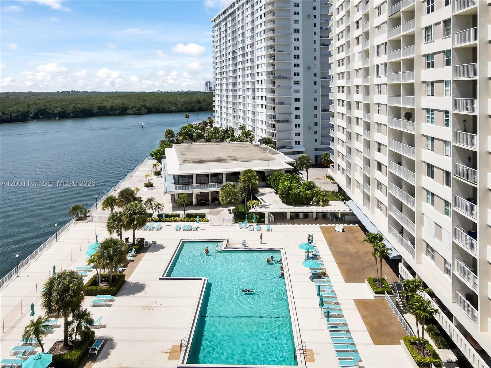315 2 / 2 1220 sq. ft. $ 2026-05-17 0 Photo