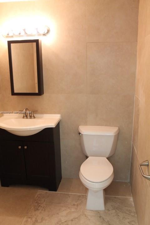 6  /   sq. ft. $ 2026-04-14 0 Photo