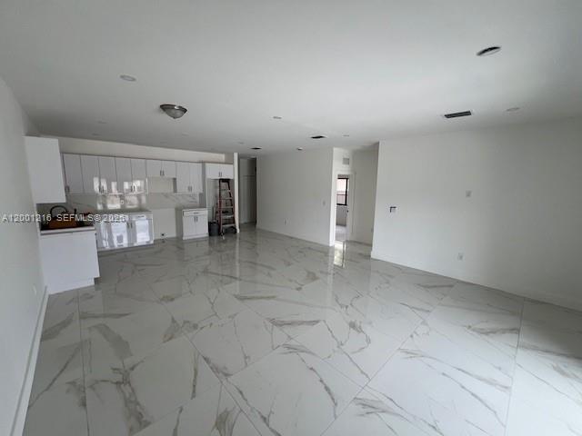   /  0 sq. ft. $ 2026-05-22 0 Photo