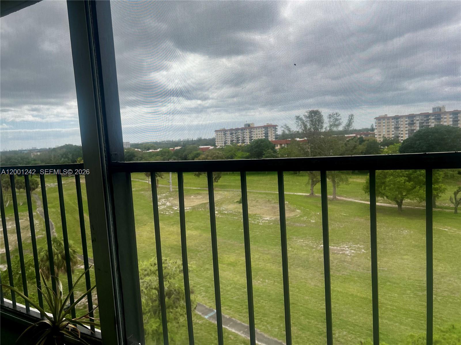 804 2 / 2 1100 sq. ft. $ 2026-04-27 0 foto