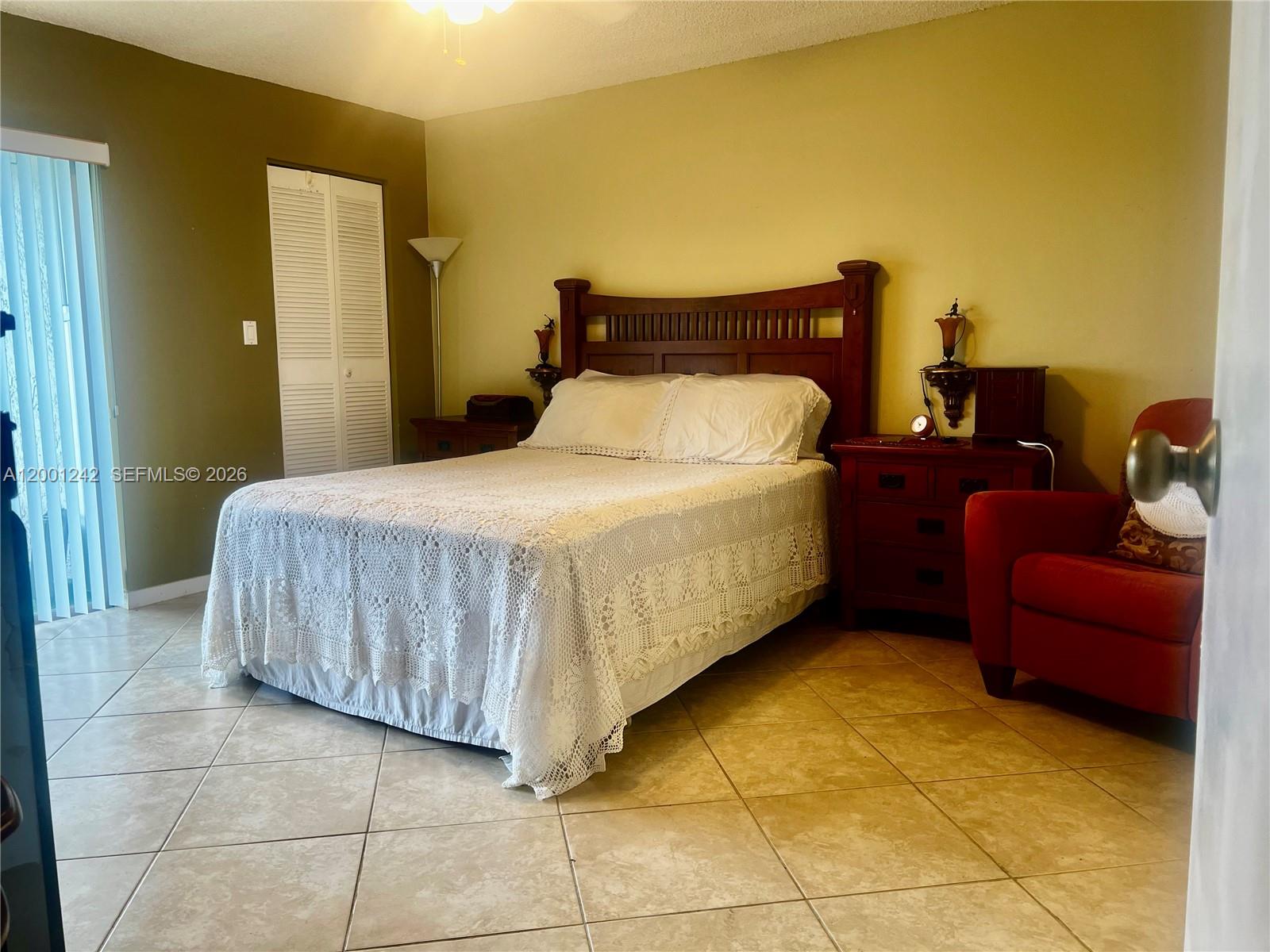 804 2 / 2 1100 sq. ft. $ 2026-04-27 0 foto