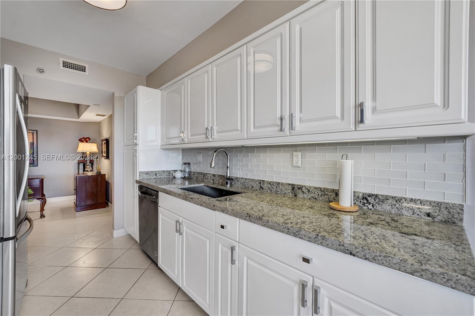 Photo of 3600 Yacht Club Dr  #904, Aventura, Florida, 33180 - 