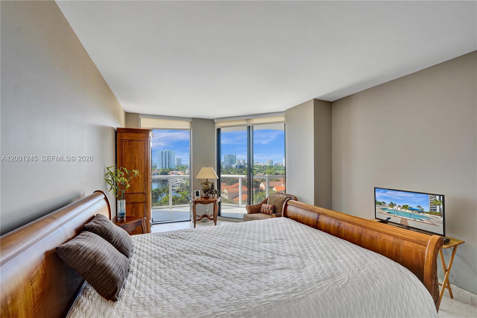 Photo of 3600 Yacht Club Dr  #904, Aventura, Florida, 33180 - 