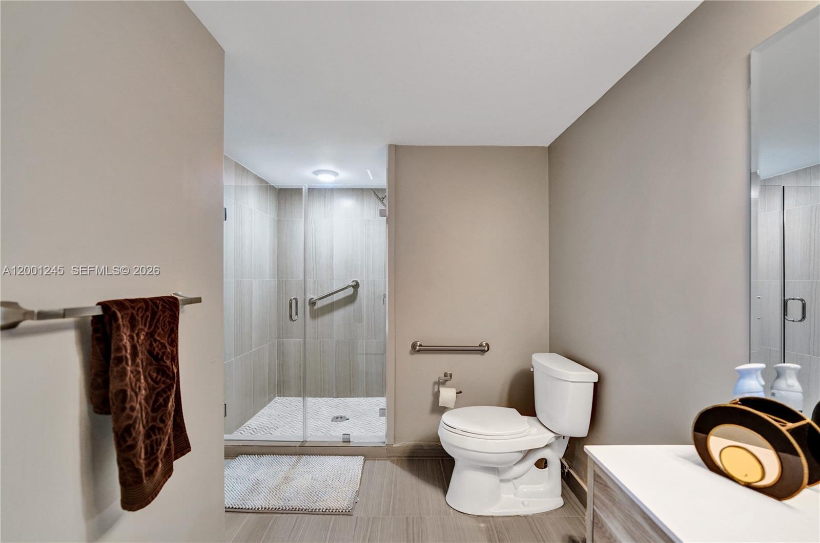 Photo of 3600 Yacht Club Dr  #904, Aventura, Florida, 33180 - 