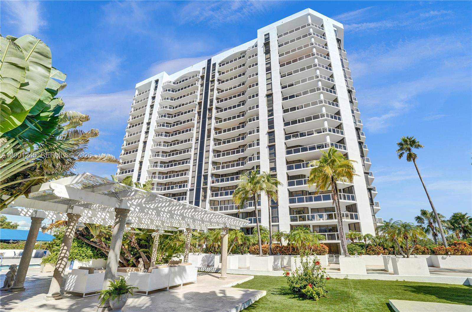 Photo of 3600 Yacht Club Dr  #904, Aventura, Florida, 33180 - 