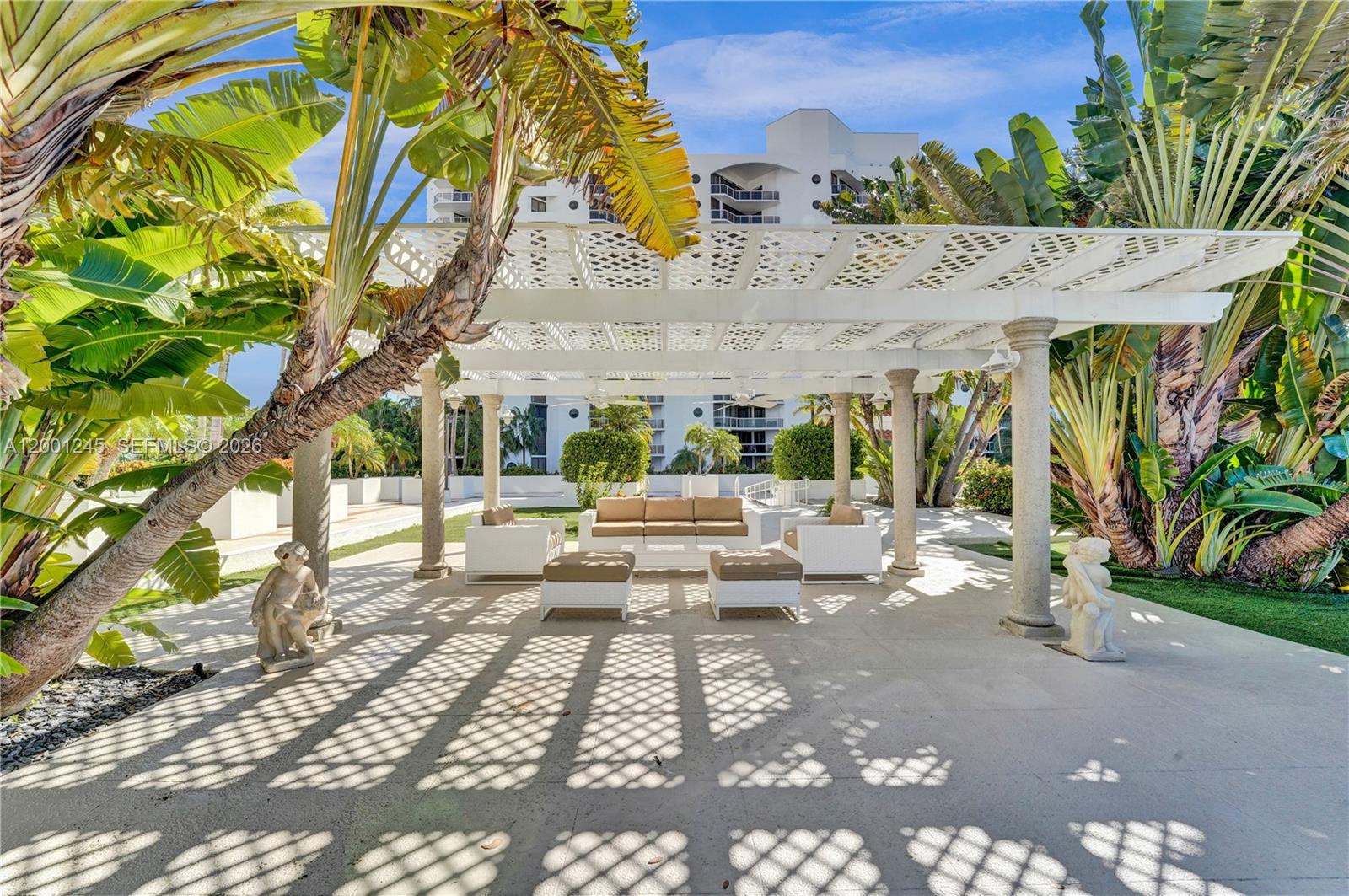Photo of 3600 Yacht Club Dr  #904, Aventura, Florida, 33180 - 