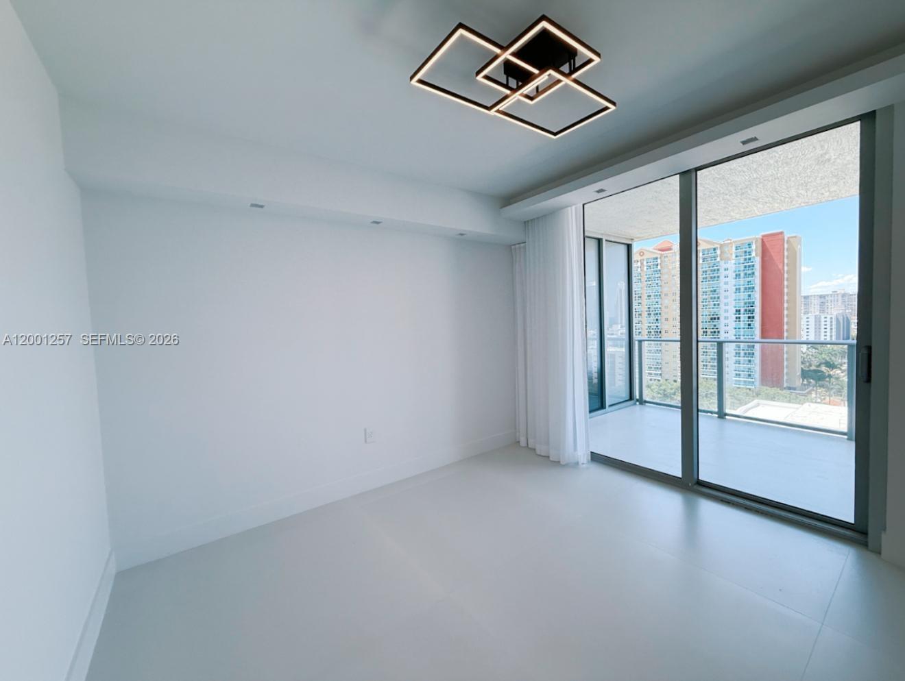 5-1405 2 / 3 1541 sq. ft. $ 2026-04-15 0 Photo