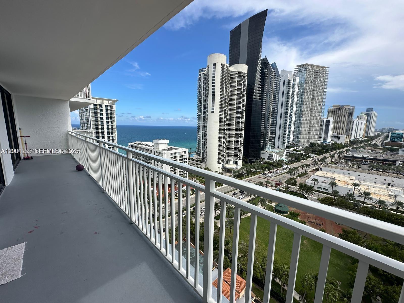 See details 2202 2 / 2 1507 sq. ft. $ 2026-04-15 0 Photo