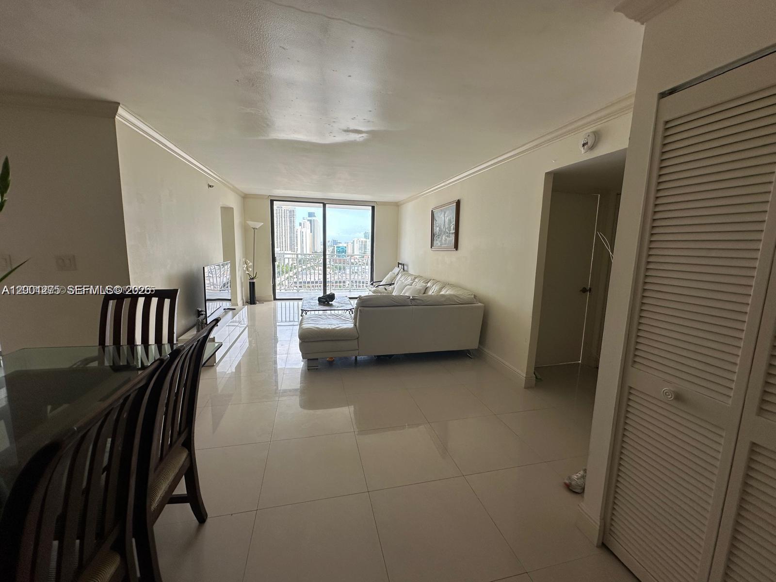 See details 2202 2 / 2 1507 sq. ft. $ 2026-04-15 0 Photo