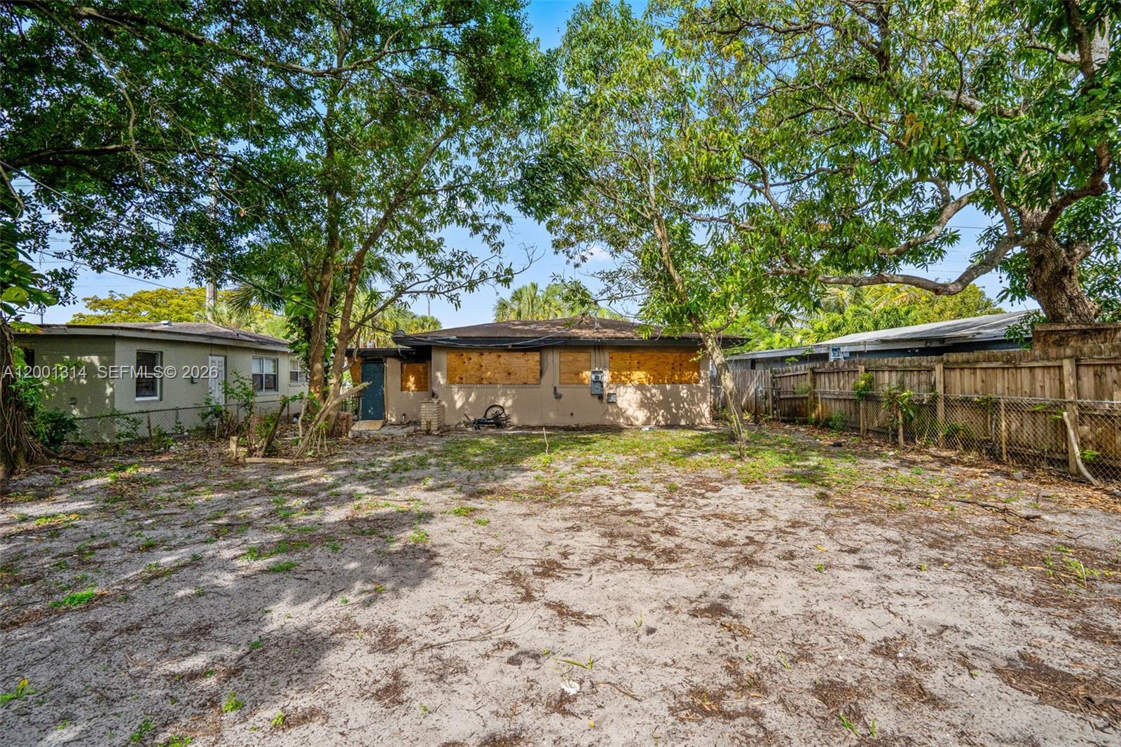   /   sq. ft. $ 2026-04-15 0 Photo