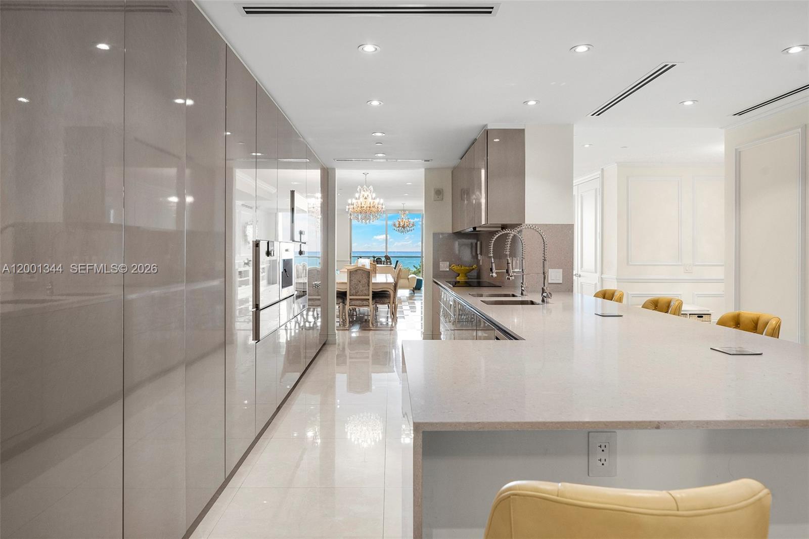 See details 203 4 / 5 3653 sq. ft. $ 2026-04-15 0 Photo