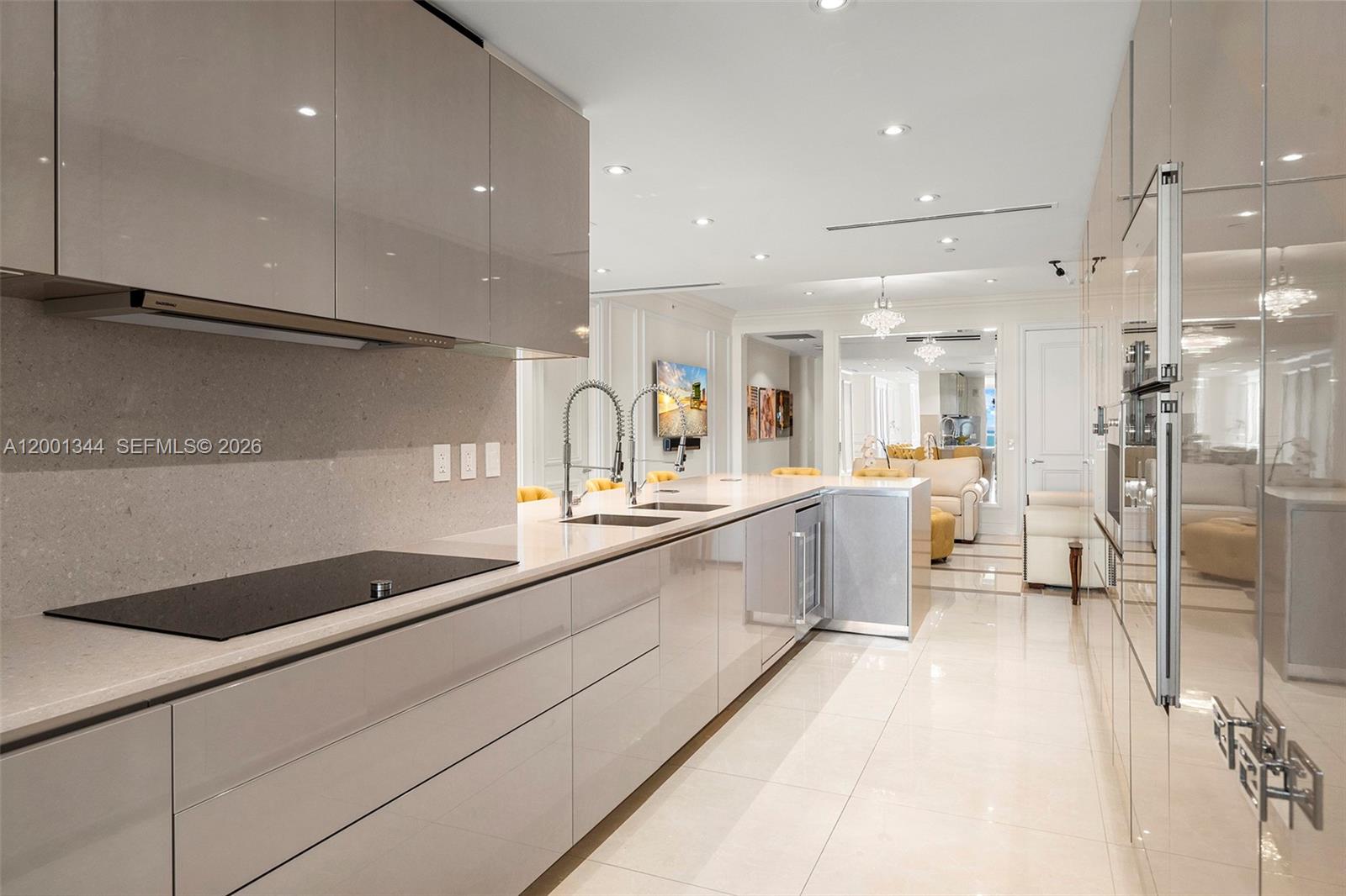 See details 203 4 / 5 3653 sq. ft. $ 2026-04-15 0 Photo