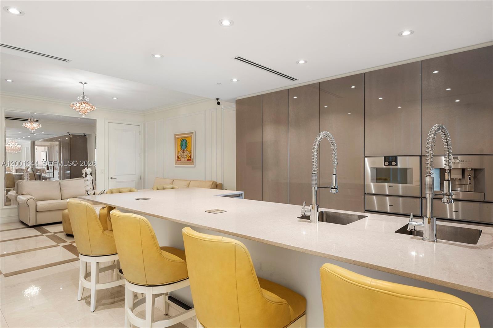 See details 203 4 / 5 3653 sq. ft. $ 2026-04-15 0 Photo