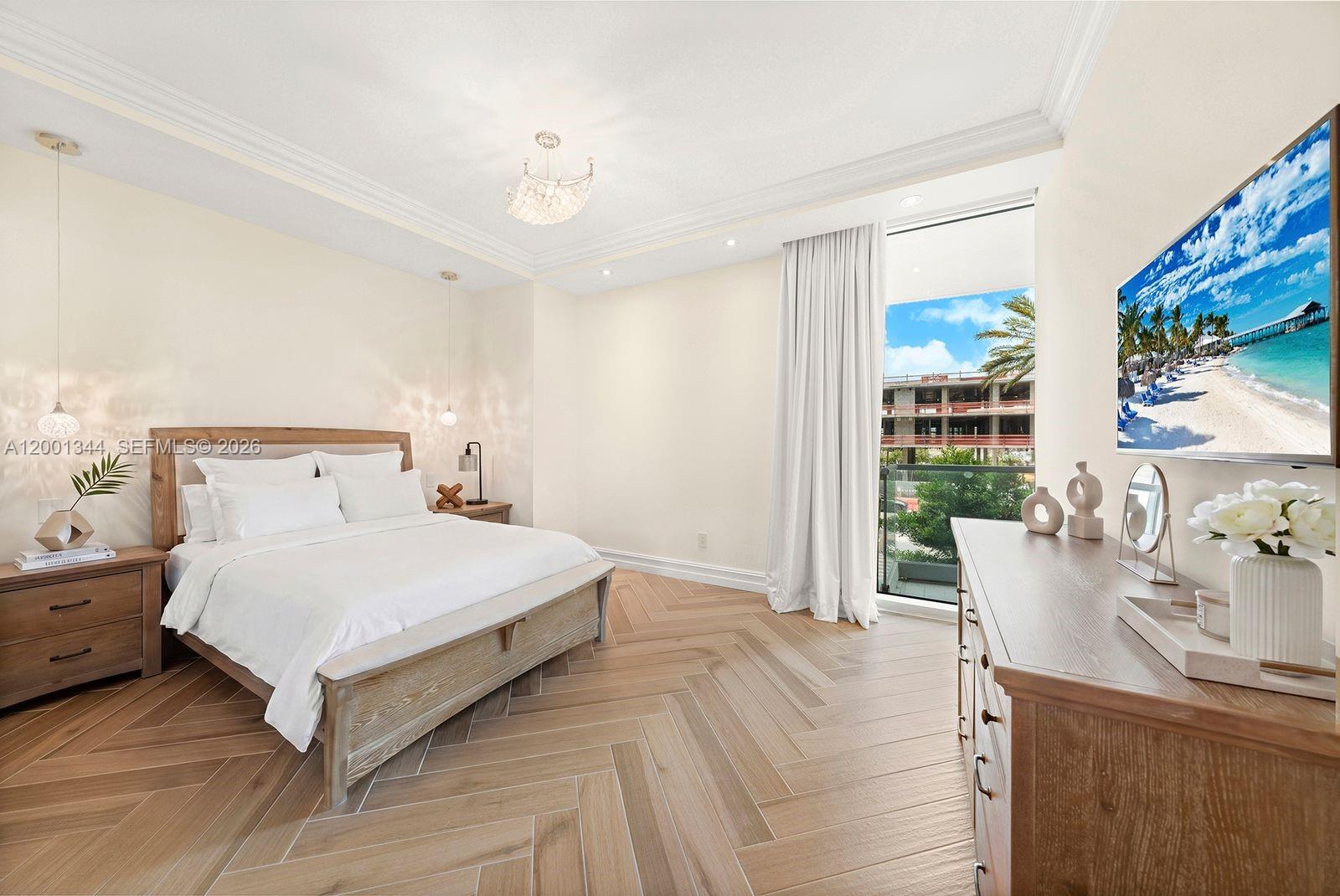 See details 203 4 / 5 3653 sq. ft. $ 2026-04-15 0 Photo