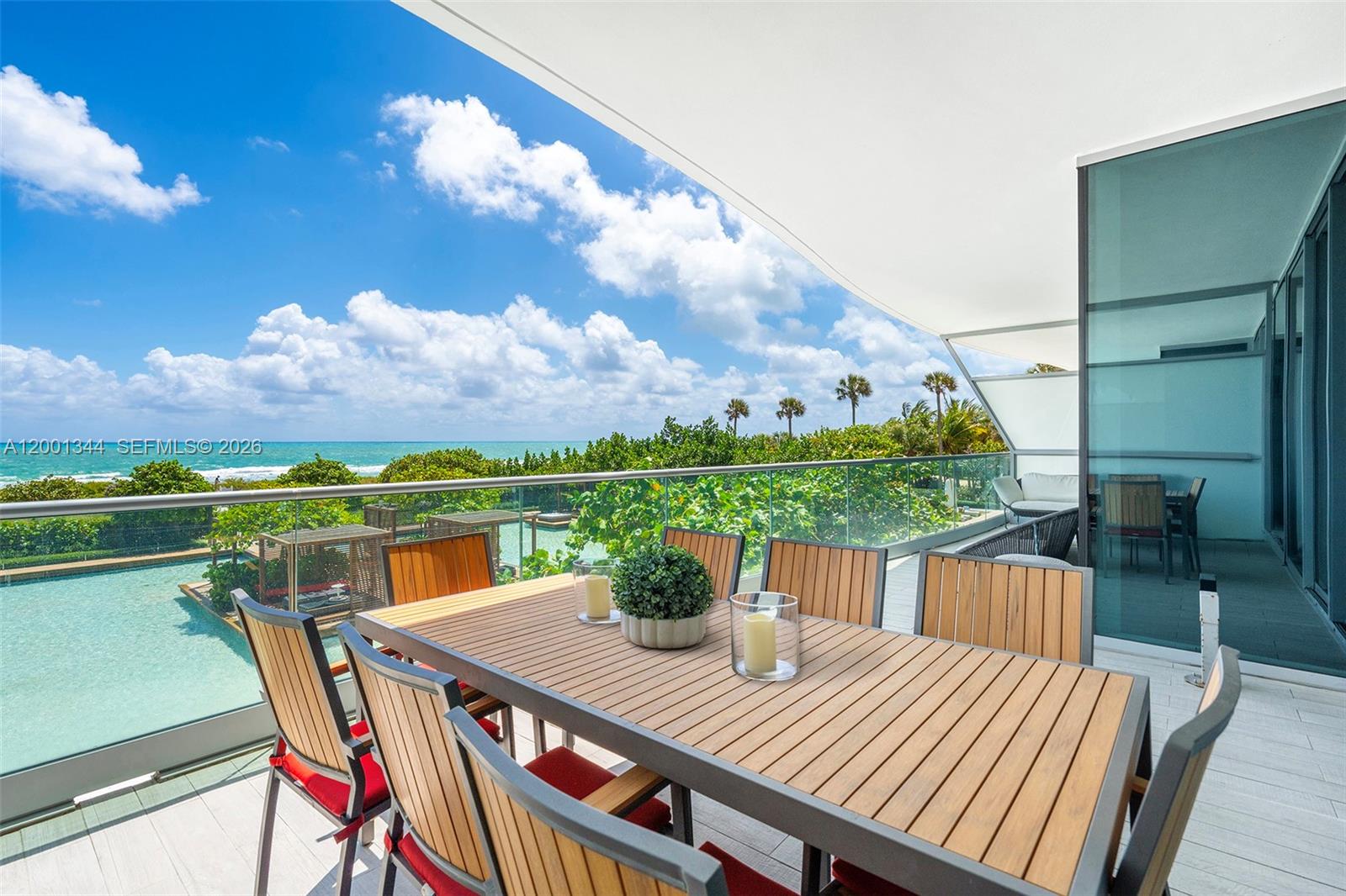 See details 203 4 / 5 3653 sq. ft. $ 2026-04-15 0 Photo