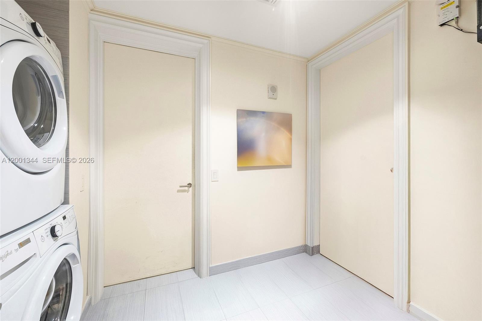 See details 203 4 / 5 3653 sq. ft. $ 2026-04-15 0 Photo