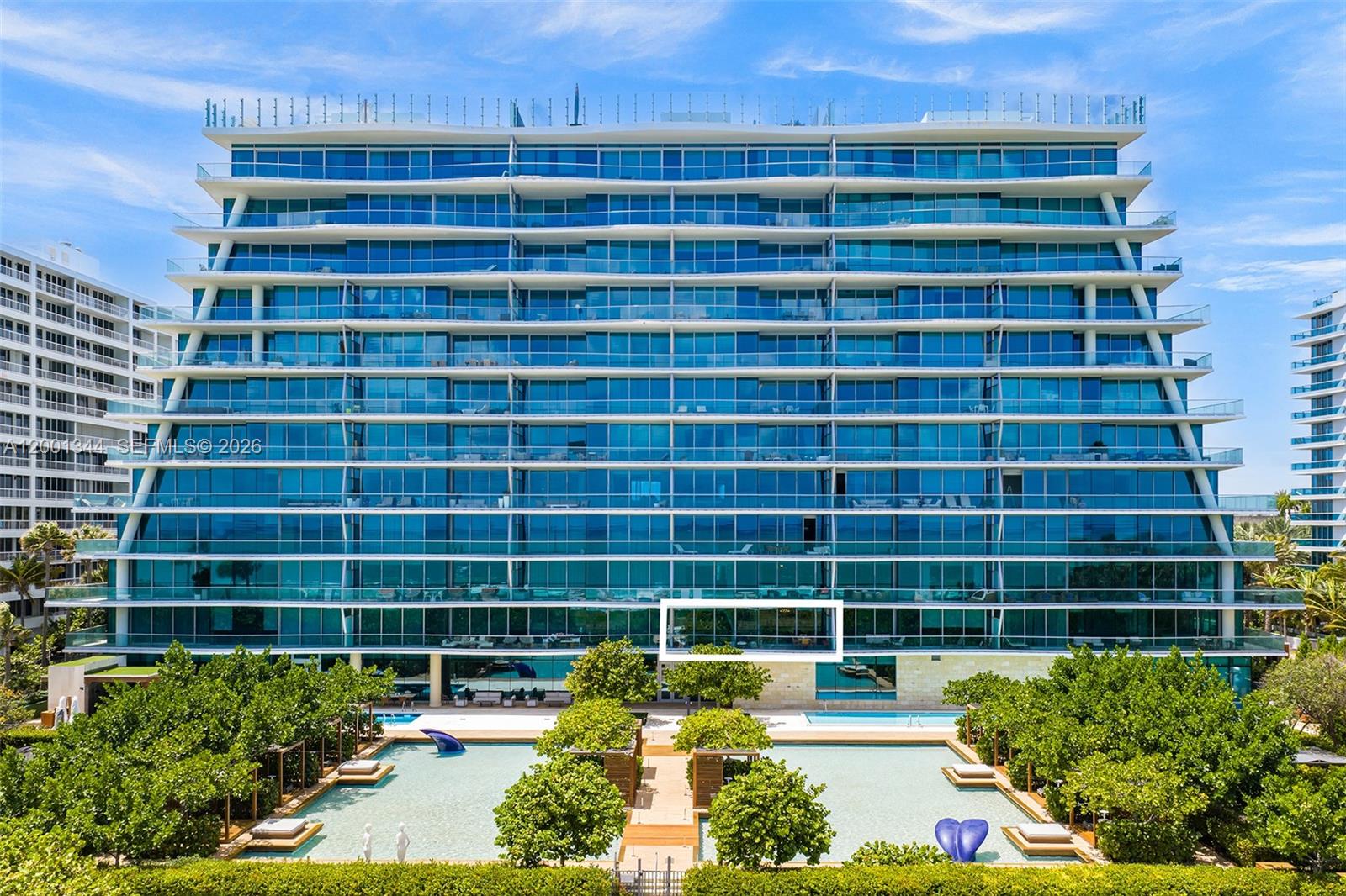 See details 203 4 / 5 3653 sq. ft. $ 2026-04-15 0 Photo