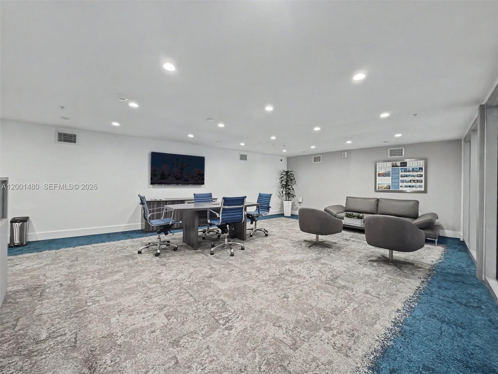 Photo of 2950 188th St  #435, Aventura, Florida, 33180 - 