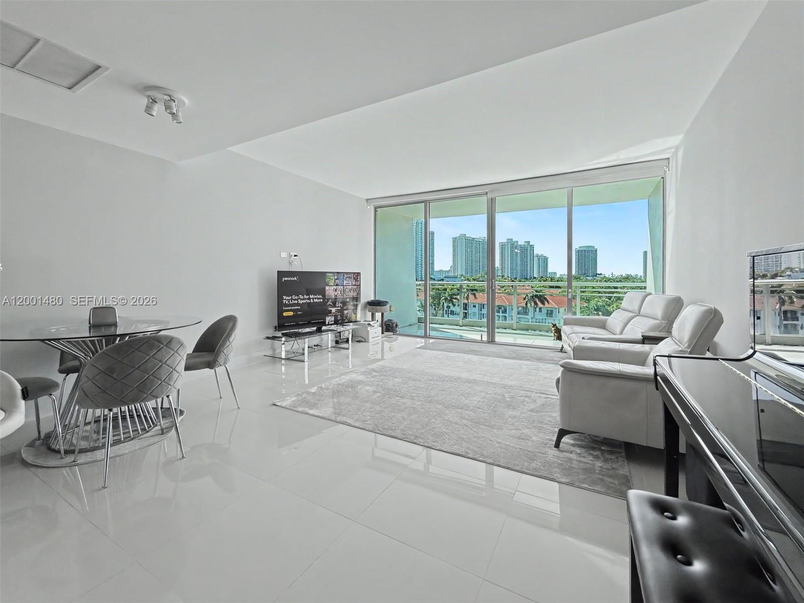 Photo of 2950 188th St  #435, Aventura, Florida, 33180 - 