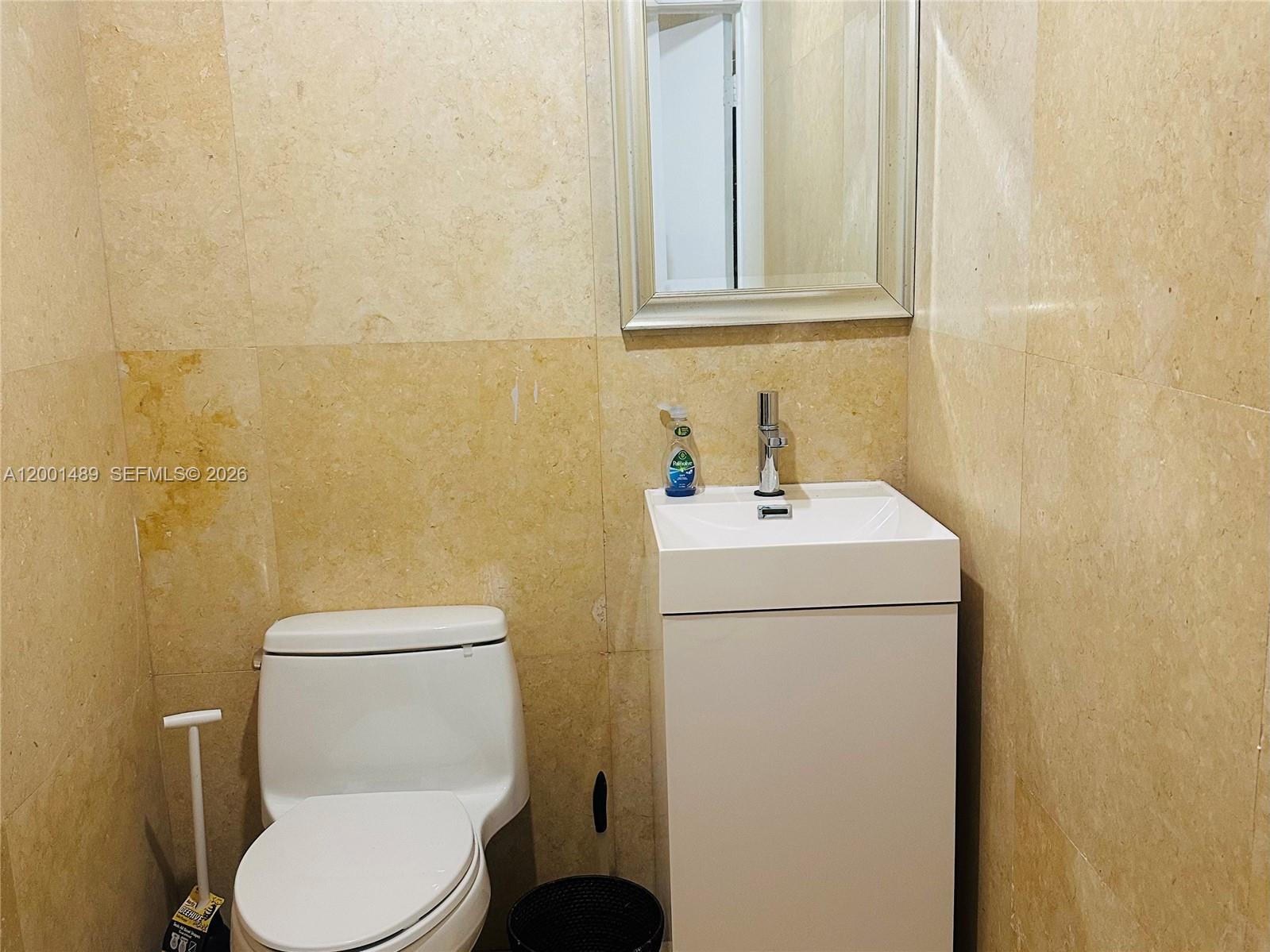 3  /   sq. ft. $ 2026-04-15 0 Photo