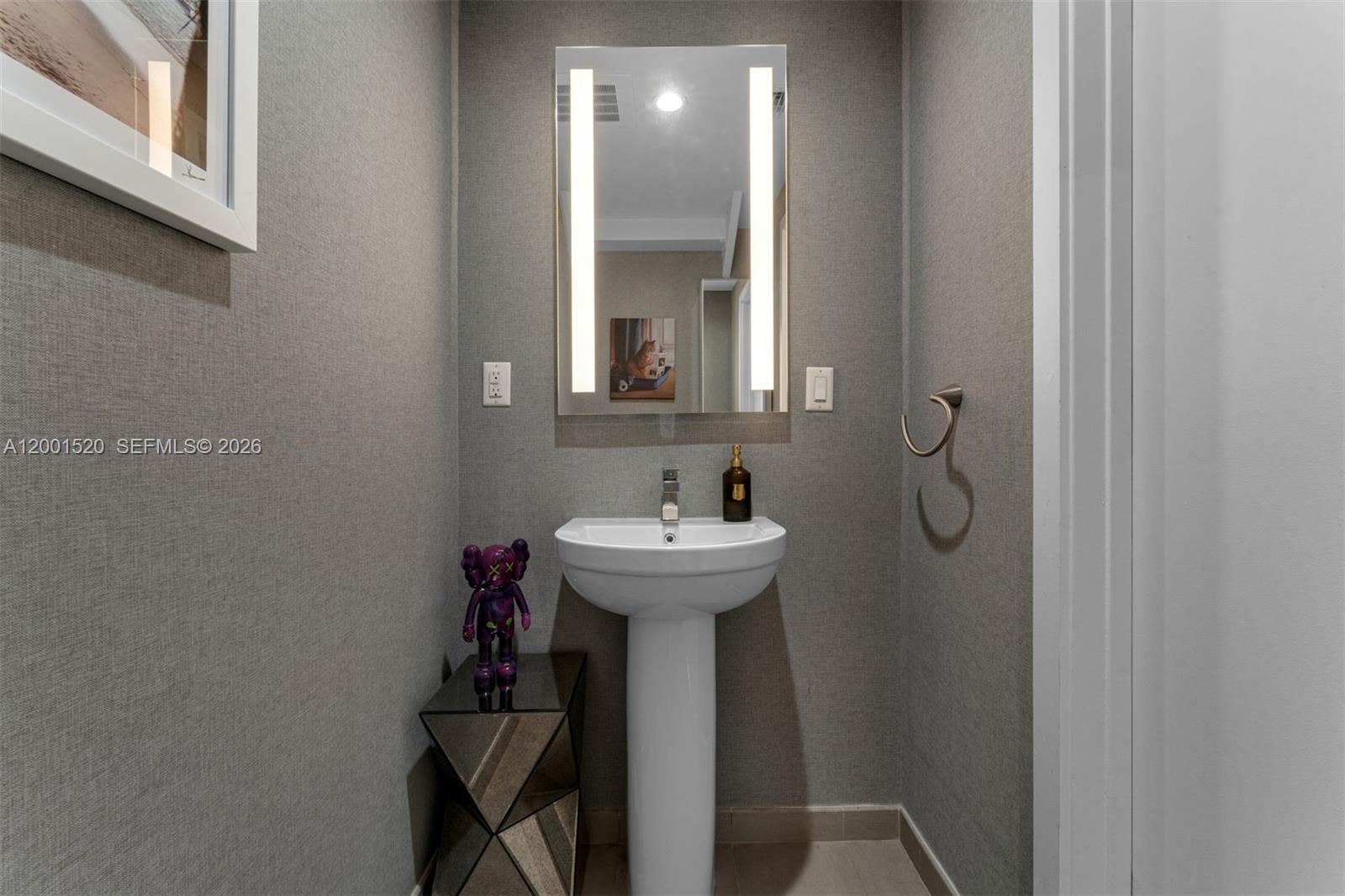 Photo of 1080 Brickell Ave  #905, Miami, Florida, 33131 - 