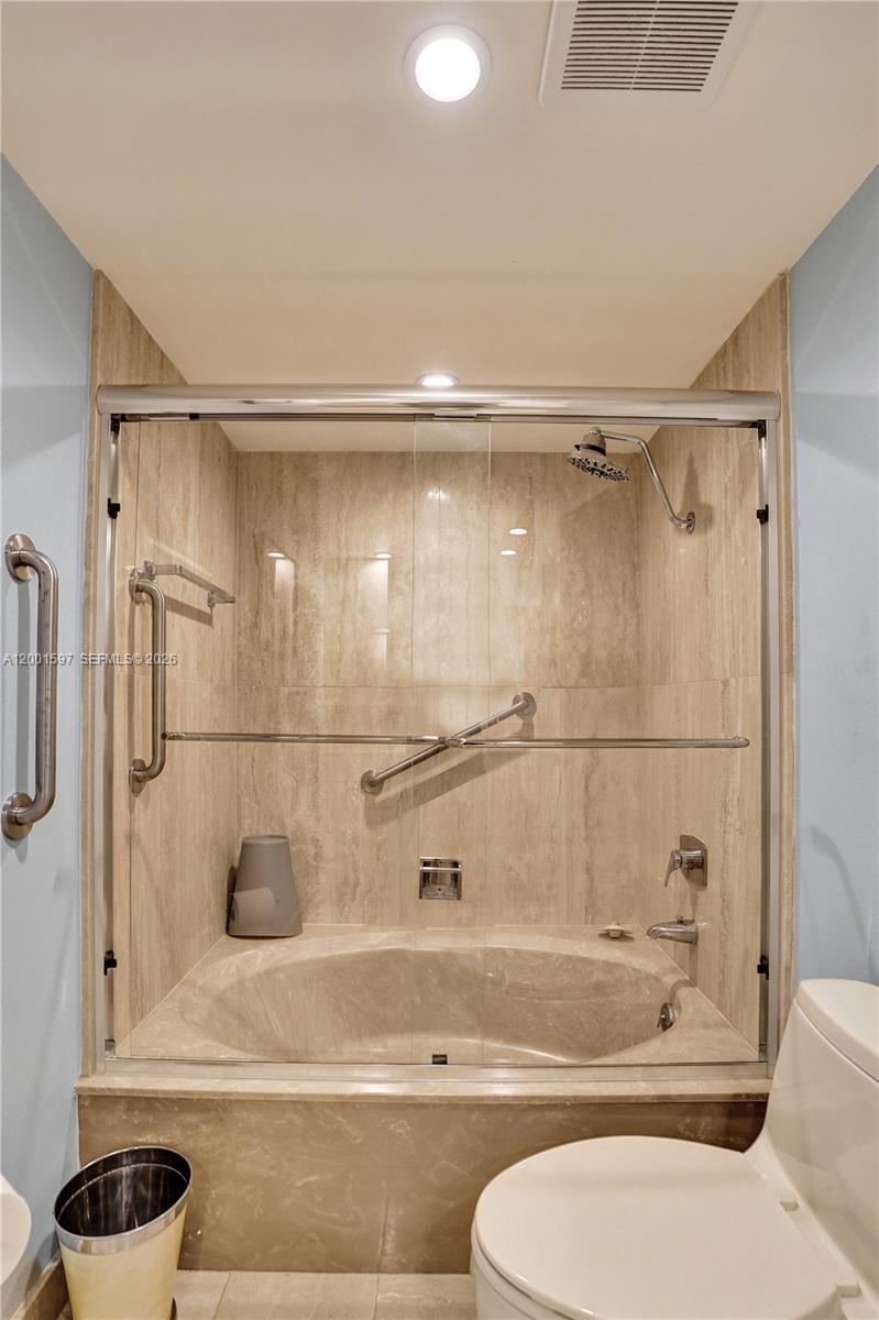 Photo of 1201 Ocean Dr  #604N, Hollywood, Florida, 33019 - 