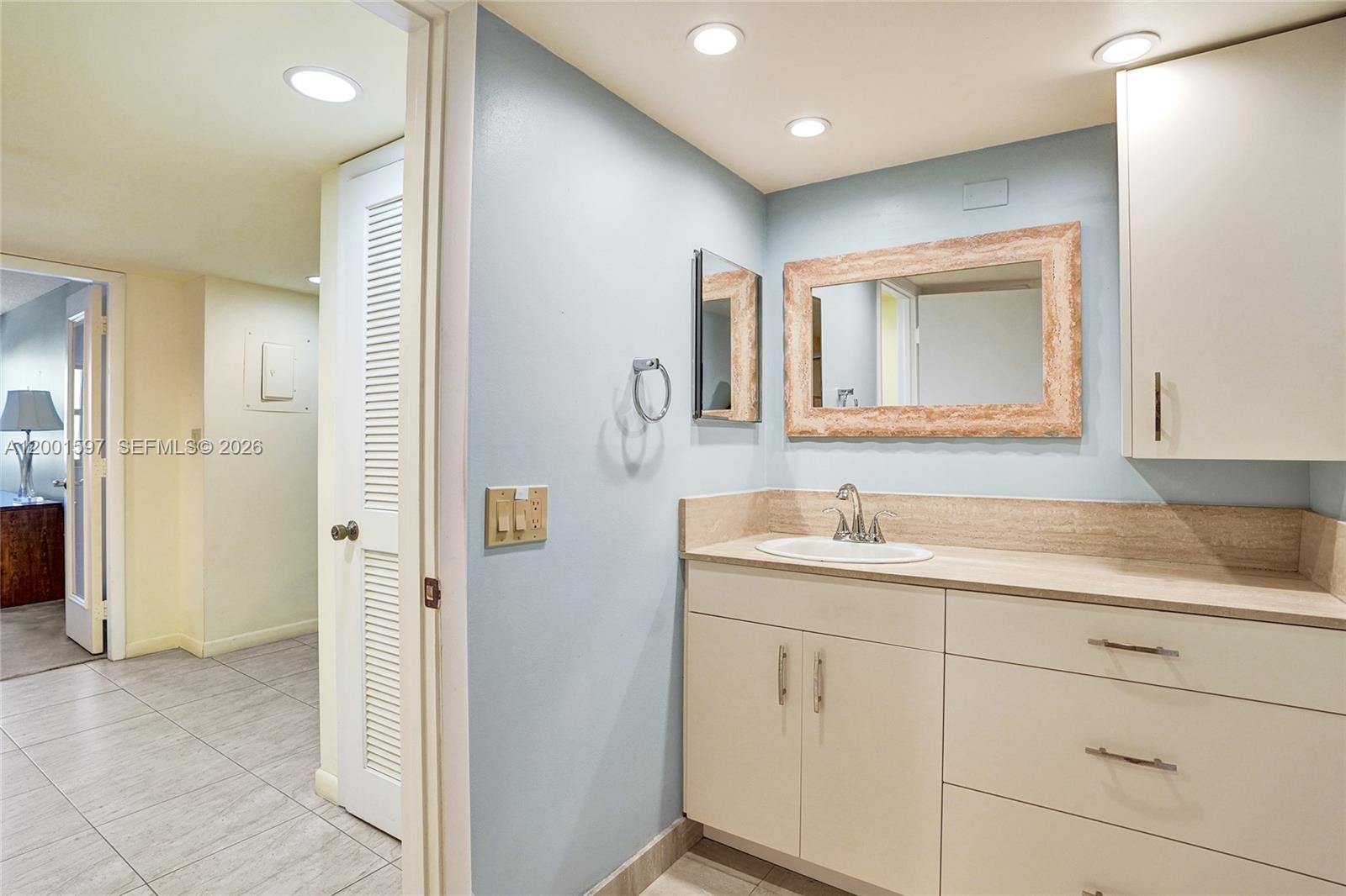 Photo of 1201 Ocean Dr  #604N, Hollywood, Florida, 33019 - 