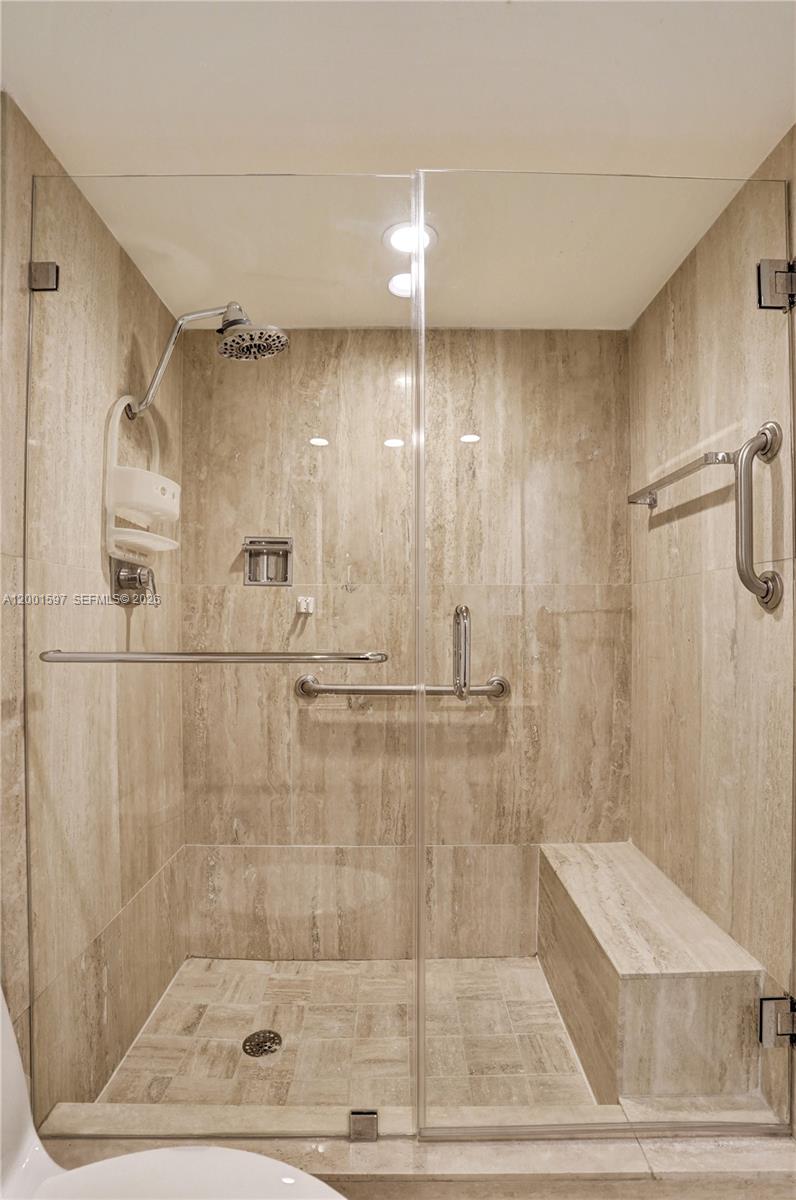 Photo of 1201 Ocean Dr  #604N, Hollywood, Florida, 33019 - 
