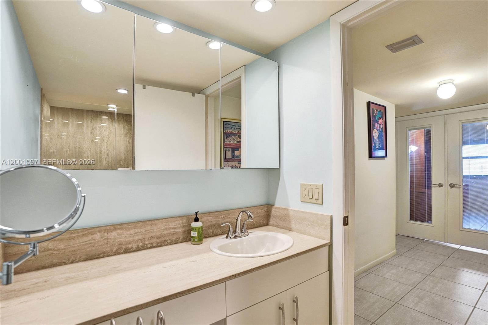 Photo of 1201 Ocean Dr  #604N, Hollywood, Florida, 33019 - 