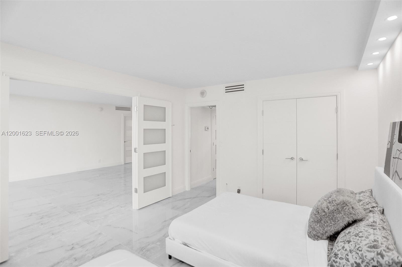 Photo of 2030 Ocean Dr  #718, Hallandale Beach, Florida, 33009 - 