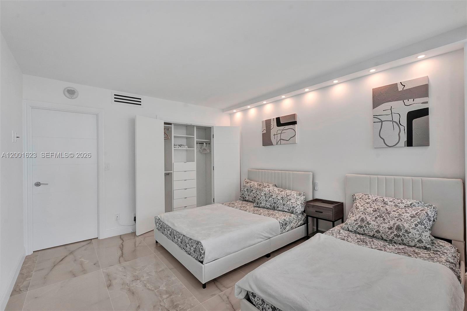 Photo of 2030 Ocean Dr  #718, Hallandale Beach, Florida, 33009 - 